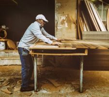 Points to Consider When Hiring a Commercial Contractor