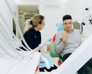 Methods That Orthodontists Use to Fix Teeth