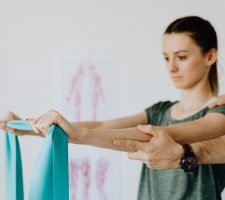 Managing Pain, Stiffness and Other Issues With Therapy