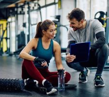 Meet Your Coach: The Importance of Qualified Trainers in Fitness Studios